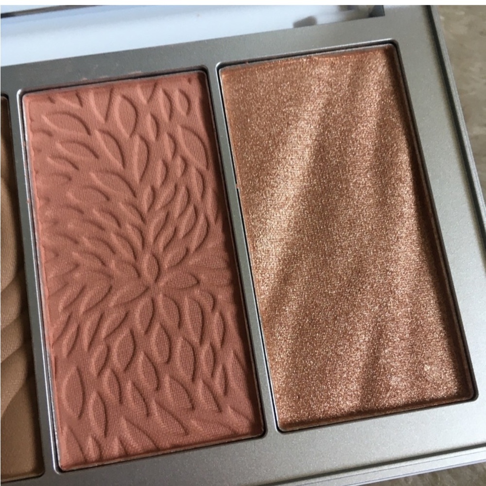 🆕PUR 4-in-1 Skin-Perfecting Powders Face Palette - Picture 4 of 11